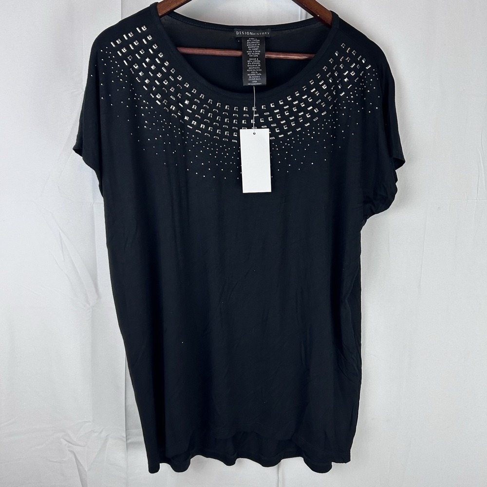DESIGN HISTORY SIZE MISSY‎ LARGE BLACK SHORT SLEEVE SHIRT SILVER STUDS